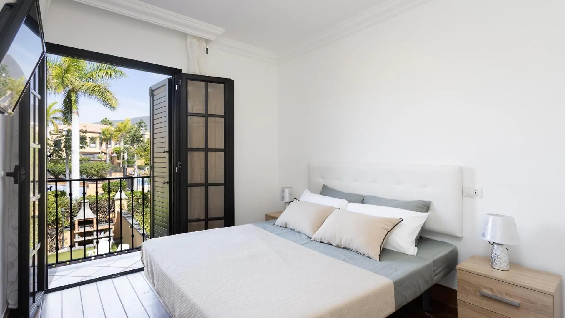 Classbnb - Luxury Townhouse 300M From Playa Del Duque Costa Adeje  Spanien