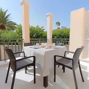 Sarah's - Playa Fanabe Apartment
